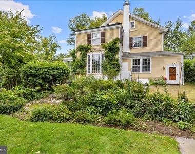 34 Edgehill Street - Photo Thumbnail 39
