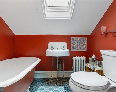 34 Edgehill Street - Photo Thumbnail 31