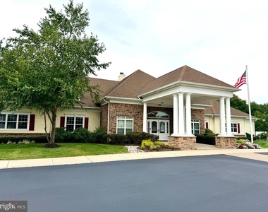 37 Murano Drive - Photo Thumbnail 20