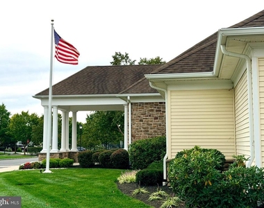 37 Murano Drive - Photo Thumbnail 21