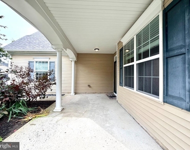 37 Murano Drive - Photo Thumbnail 1