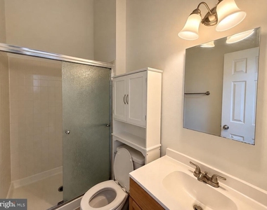 43 Stoneshire Drive - Photo Thumbnail 12