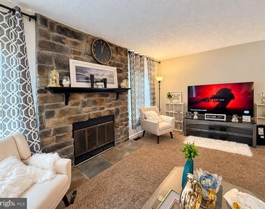 43 Stoneshire Drive - Photo Thumbnail 4