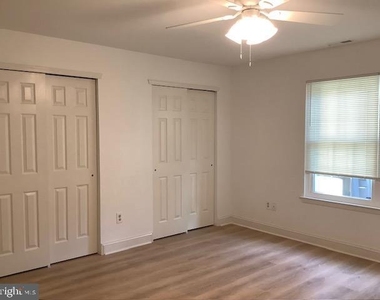 125 Allens Lane - Photo Thumbnail 9