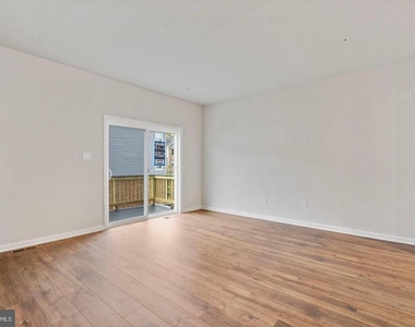 8704 Cherrybark Road - Photo Thumbnail 14
