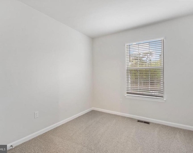 8704 Cherrybark Road - Photo Thumbnail 16