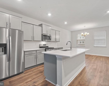 8704 Cherrybark Road - Photo Thumbnail 3
