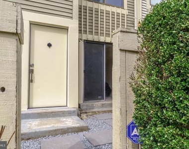 9416 Penshurst Court - Photo Thumbnail 1