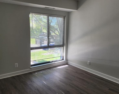 6099 Majors Lane - Photo Thumbnail 9