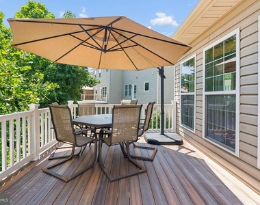 519 Lothian Way - Photo Thumbnail 9