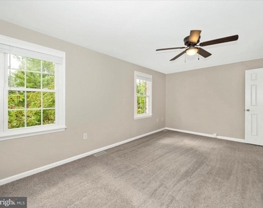 112 Bracken Court - Photo Thumbnail 23