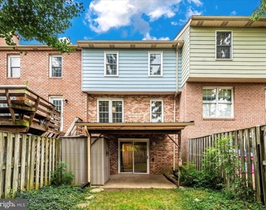 112 Bracken Court - Photo Thumbnail 45
