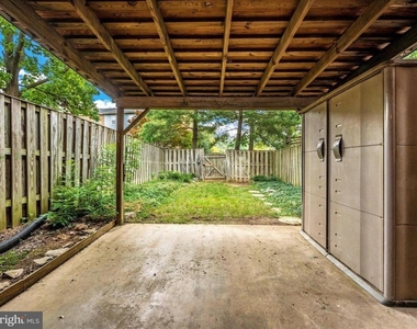 112 Bracken Court - Photo Thumbnail 40
