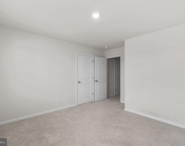2070 Pomona Way - Photo Thumbnail 30