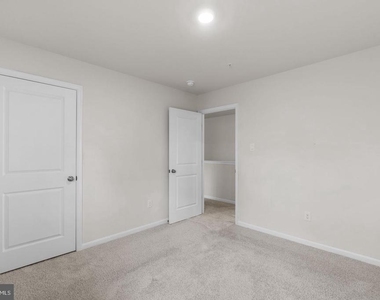 2070 Pomona Way - Photo Thumbnail 21