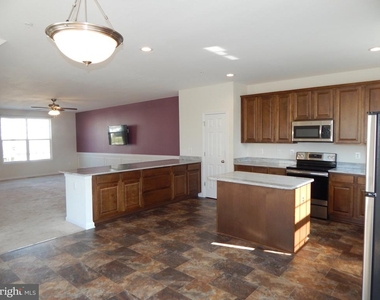 80 Clydesdale Lane - Photo Thumbnail 13
