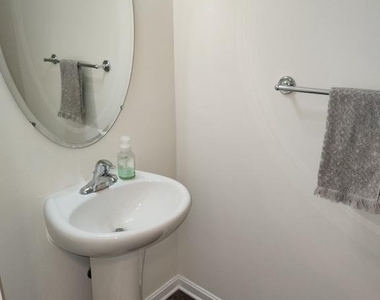 80 Clydesdale Lane - Photo Thumbnail 39