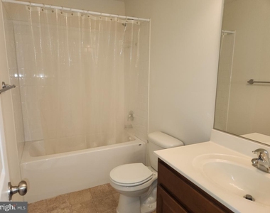80 Clydesdale Lane - Photo Thumbnail 33