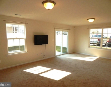 80 Clydesdale Lane - Photo Thumbnail 36
