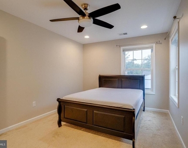 1236 Frances Place - Photo Thumbnail 48