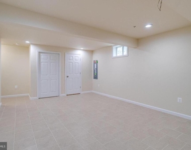 1236 Frances Place - Photo Thumbnail 55