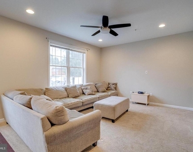 1236 Frances Place - Photo Thumbnail 13