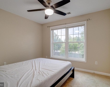 1236 Frances Place - Photo Thumbnail 42
