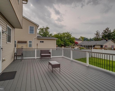 1236 Frances Place - Photo Thumbnail 64