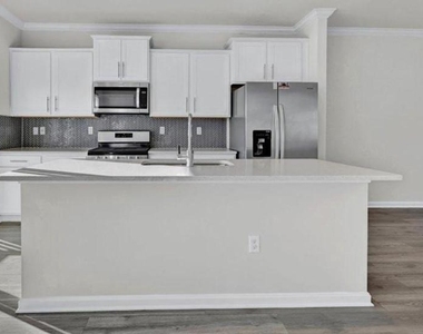 3 Merion Avenue - Photo Thumbnail 1