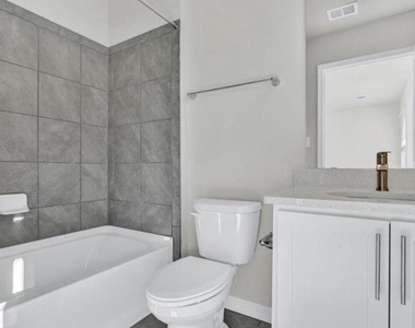 3 Merion Avenue - Photo Thumbnail 7