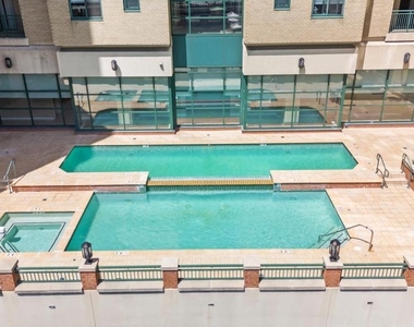 414 Water Street - Photo Thumbnail 31