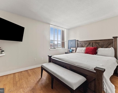414 Water Street - Photo Thumbnail 21