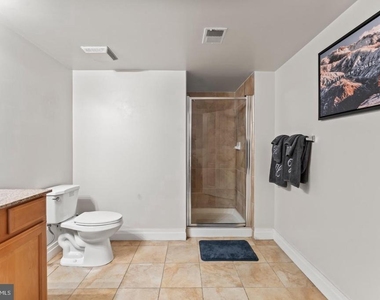 414 Water Street - Photo Thumbnail 19