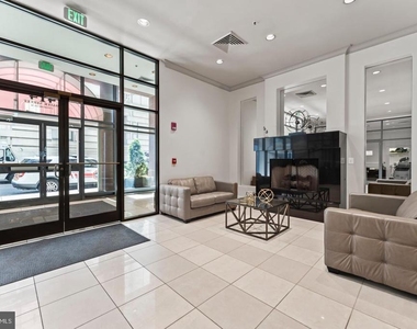 414 Water Street - Photo Thumbnail 4
