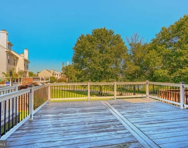1306 Creekland Court - Photo Thumbnail 39