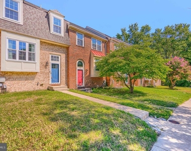 1306 Creekland Court - Photo Thumbnail 1