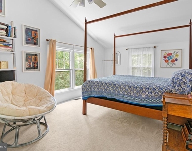 2557 Jigger Way - Photo Thumbnail 28