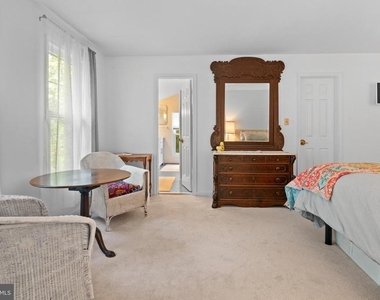 2557 Jigger Way - Photo Thumbnail 39
