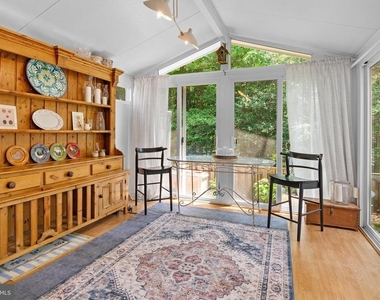 2557 Jigger Way - Photo Thumbnail 24