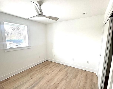 168 Columbia Avenue - Photo Thumbnail 7