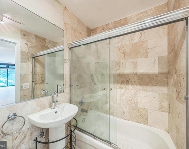 1520 16th Street Nw - Photo Thumbnail 11