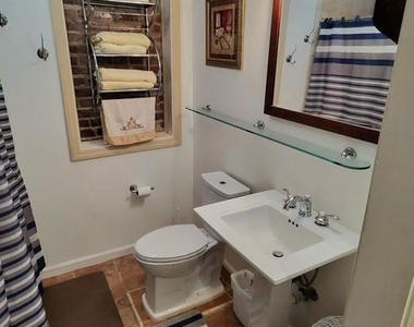 45 Seaton Place Nw - Photo Thumbnail 6