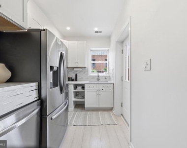 705 18th Street Ne - Photo Thumbnail 12