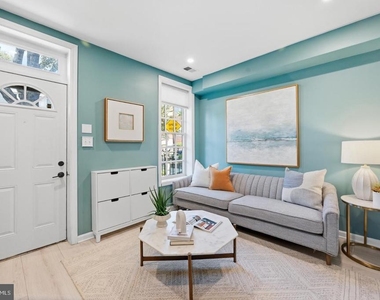 705 18th Street Ne - Photo Thumbnail 3