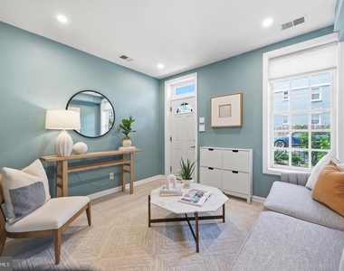 705 18th Street Ne - Photo Thumbnail 6