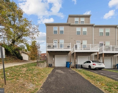 3421 11th Place Se - Photo Thumbnail 22