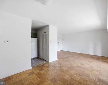 1303 Congress Street Se - Photo Thumbnail 4