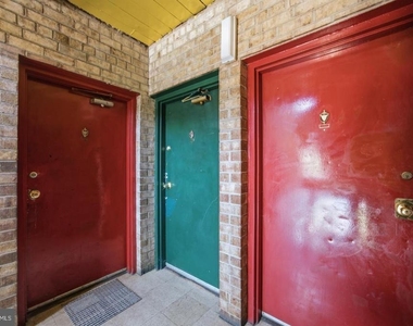 1303 Congress Street Se - Photo Thumbnail 3