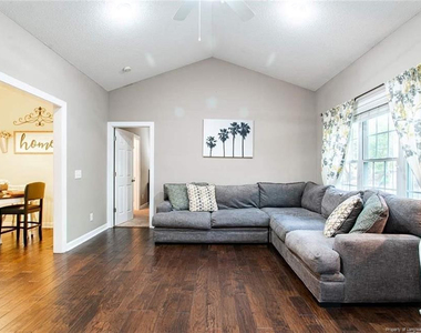 7000 Pine Road - Photo Thumbnail 3