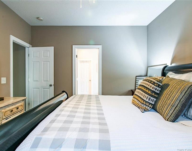 7000 Pine Road - Photo Thumbnail 10
